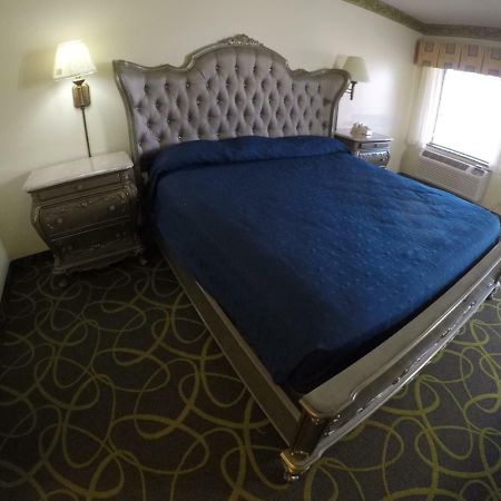 Luxe Romantic Suites Dolton Zewnętrze zdjęcie