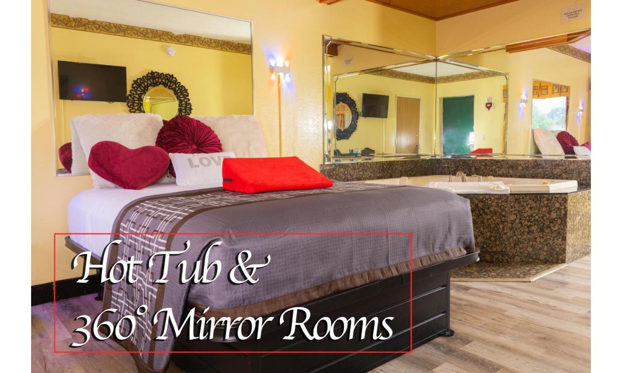 Luxe Romantic Suites Dolton Zewnętrze zdjęcie