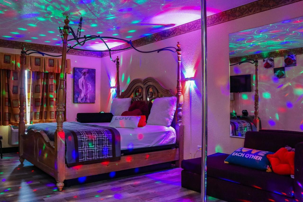 Luxe Romantic Suites Dolton Zewnętrze zdjęcie