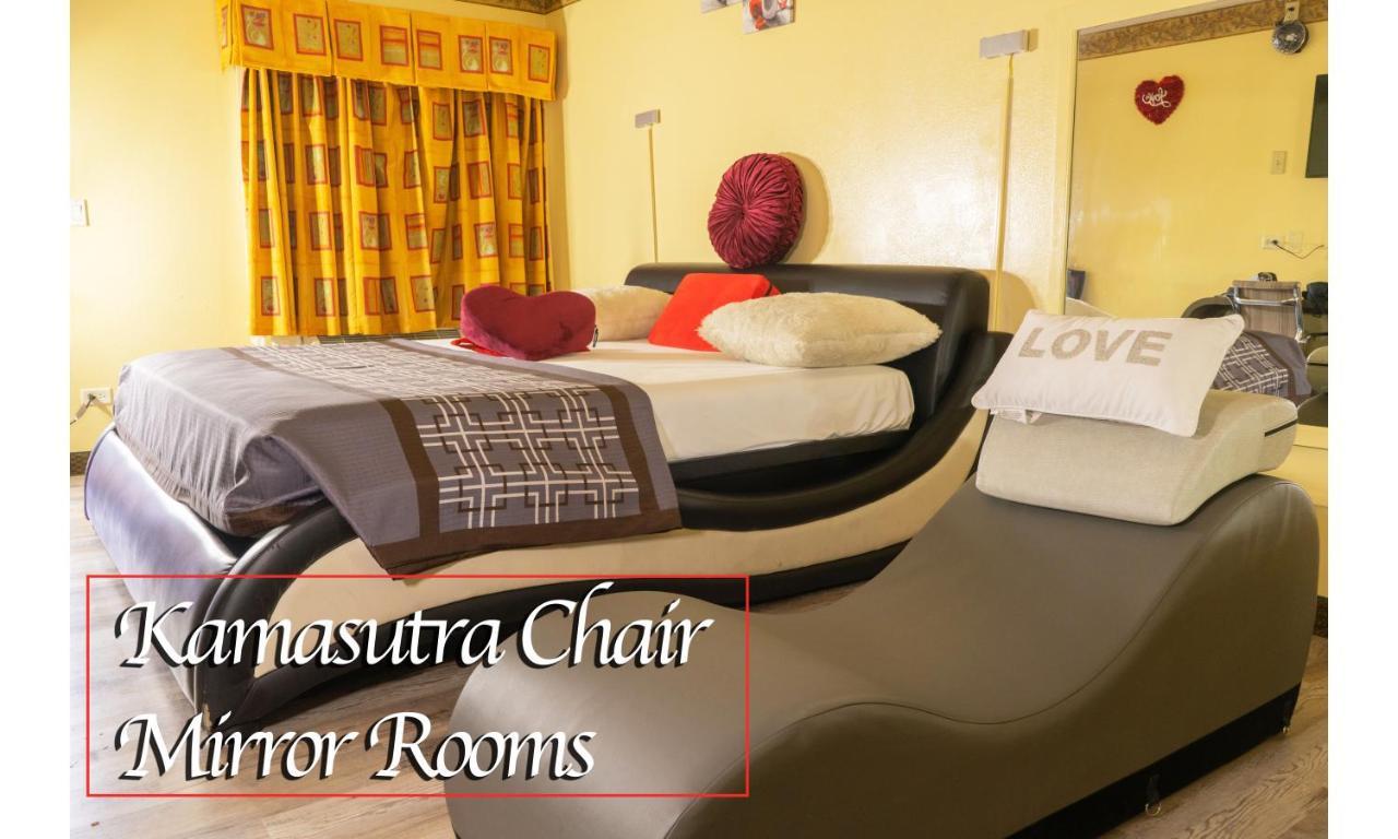 Luxe Romantic Suites Dolton Zewnętrze zdjęcie